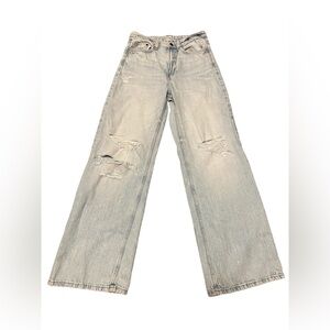 H&M Distressed Light Blue High Rise Wide Leg  Women's Jeans Size 6 EUC